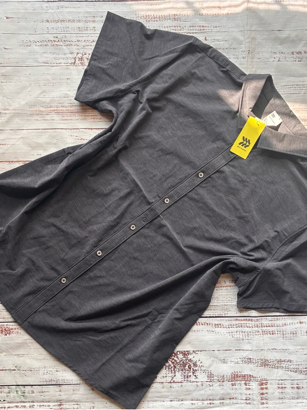 All In Motion Men's Charcoal Grey Short-Sleeve Button-Up Shirt Size XXL